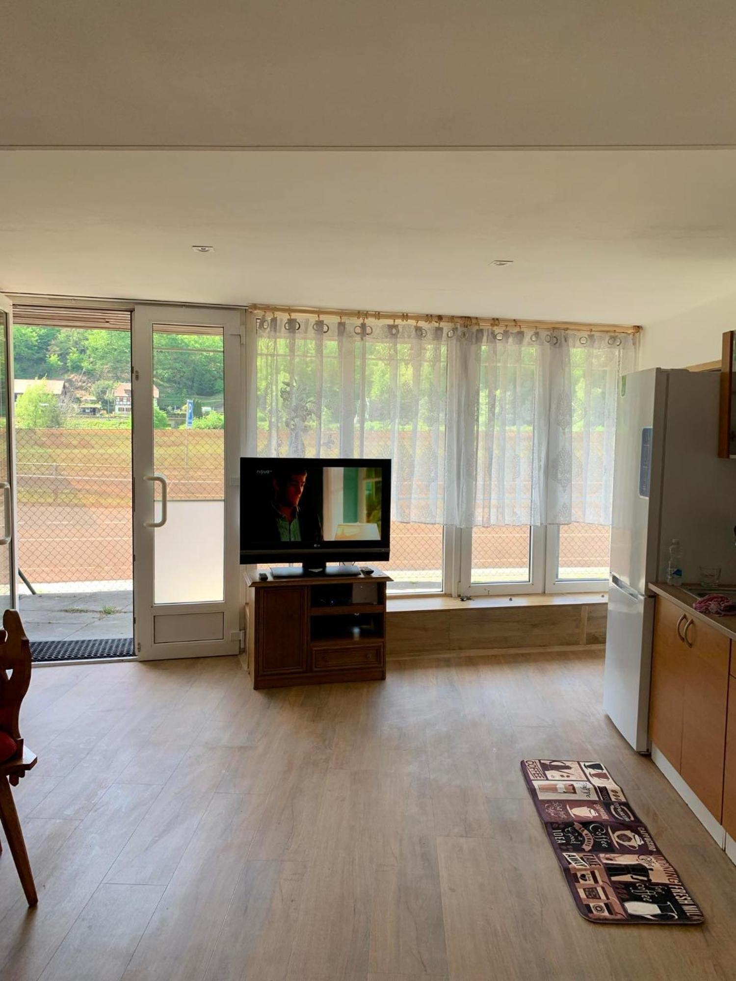 Apartman Hranice - ฮเรนสโก ภายนอก รูปภาพ